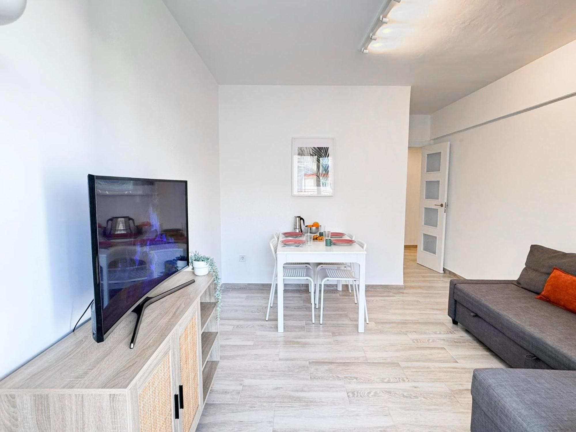 Nuevo, A 60 Metros De La Playa Y Con Vistas Laterales Al Mar Apartamento Cullera Exterior foto